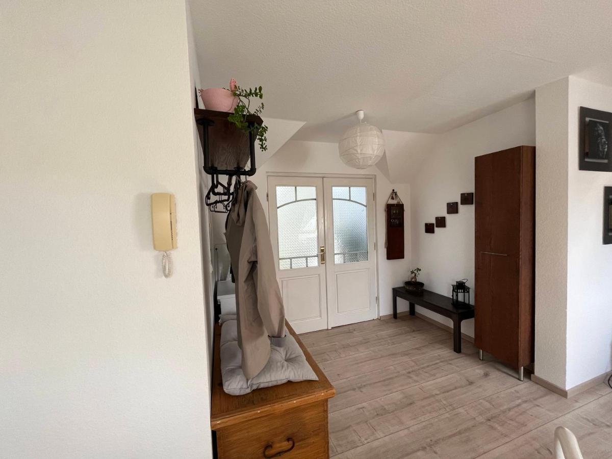 105 Qm Neues Klimatisiertes Appartment Fuer Familien Privater Parkplatz 开姆尼茨 外观 照片